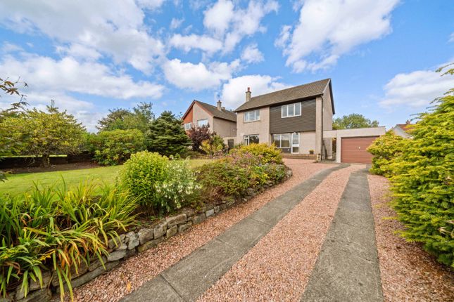 Broomside Place, Larbert, FK5 3 bed detached house for sale