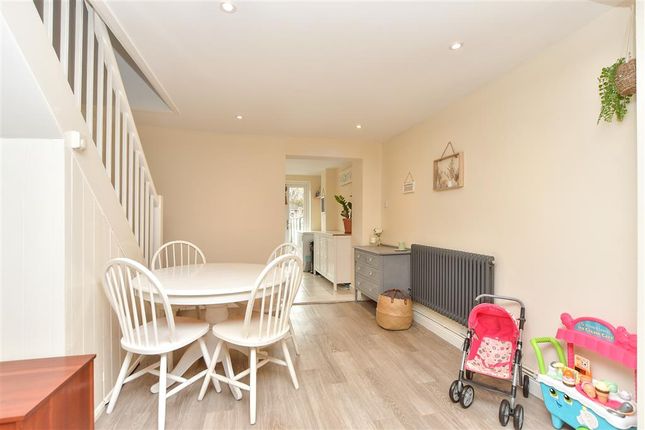 Borden Lane, Sittingbourne, Kent 2 bed terraced house for sale