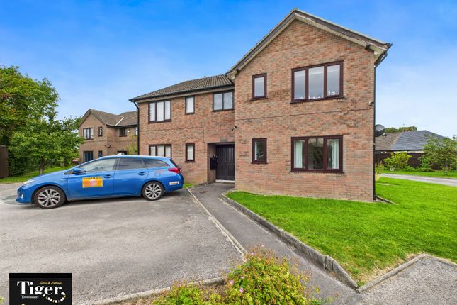 Studio flat for sale