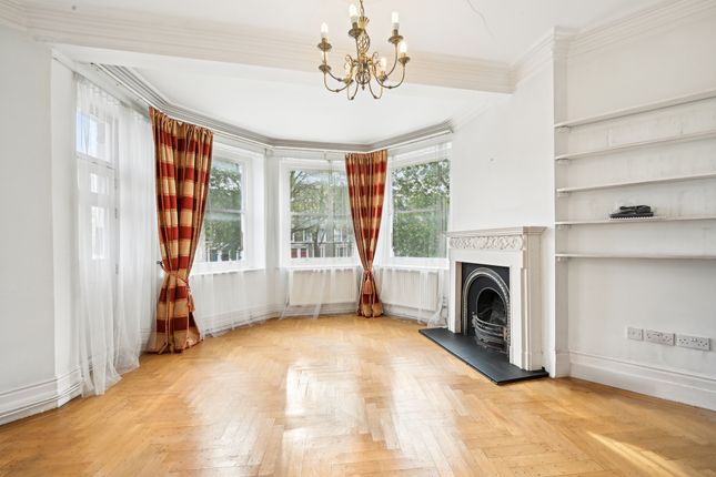 Ashburnham Mansions, Chelsea 3 bed apartment for sale