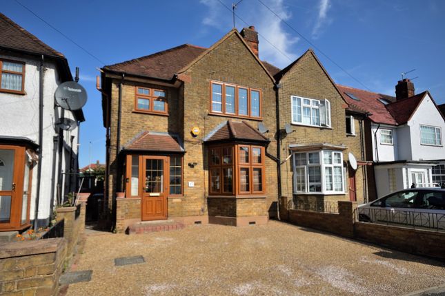 Mitchell Road, Palmers Green, London.... 3 bed semi