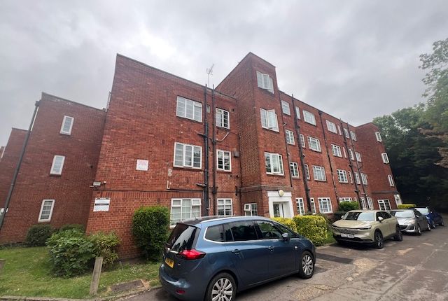 2 bed flat