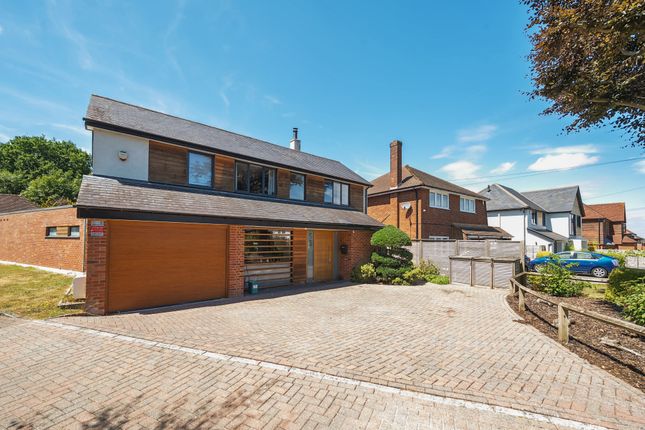 4 bed detached house