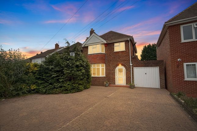 Peak House Road, Birmingham B43 3 bed detached house for sale