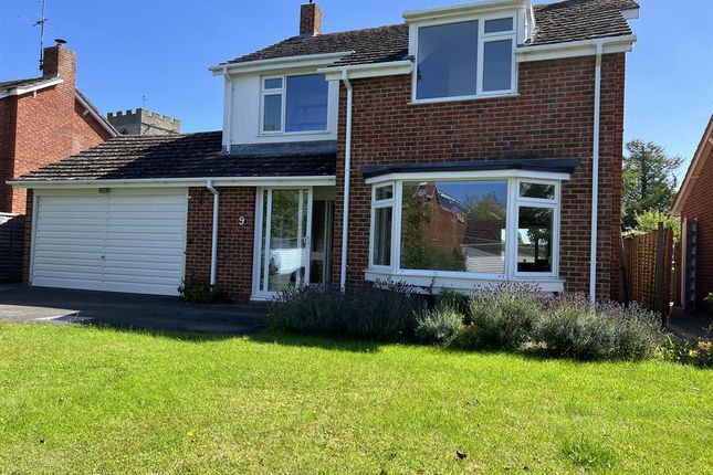 9 Abbots Court Drive, Tewkesbury... 4 bed detached house for sale