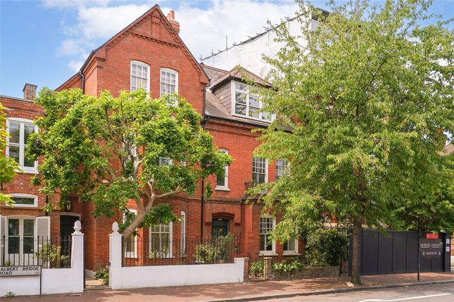Albert Bridge Road, London, SW11 6 bed terraced house for sale