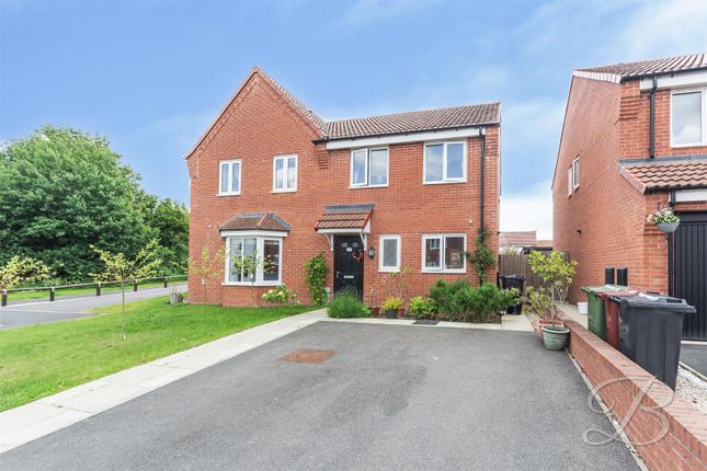 3 bedroom semi-detached house for sale