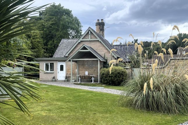 2 bedroom cottage for sale