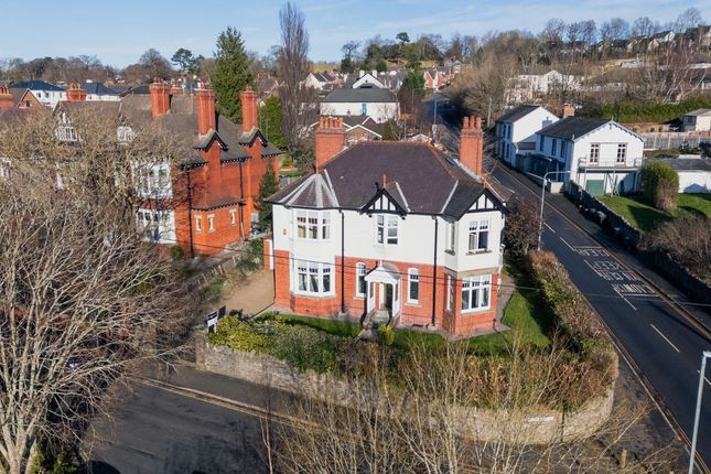 Alexandra Road, Brecon, LD3 5 bed detached house for sale