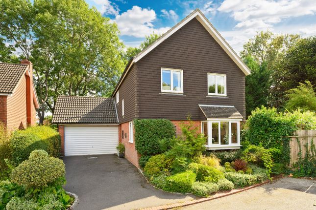 Athlone, Albany Crescent, Claygate... 3 bed detached house for sale