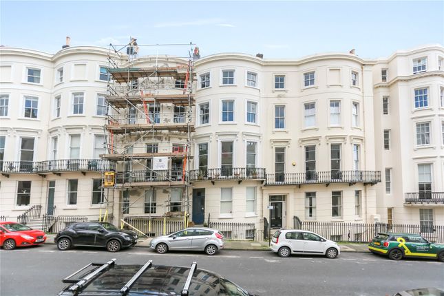 Eaton Place, Brighton, BN2 2 bed flat for sale