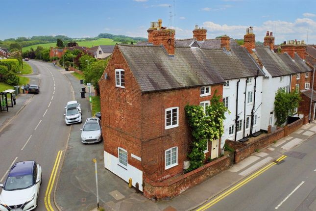 Main Street, Calverton, Nottingham 3 bed townhouse for sale