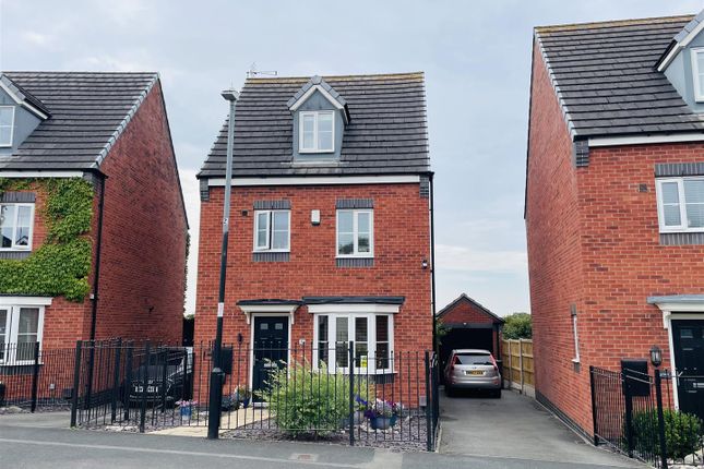 Hayes Road, Hartshill, Nuneaton 4 bed detached house for sale