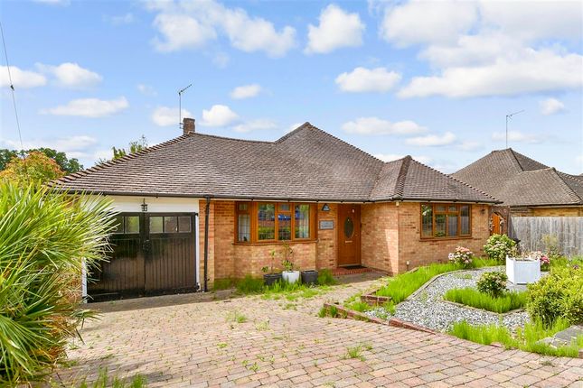 Daymerslea Ridge, Leatherhead, Surrey 2 bed detached bungalow for sale