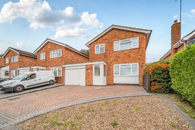 3 bedroom link detached house for sale