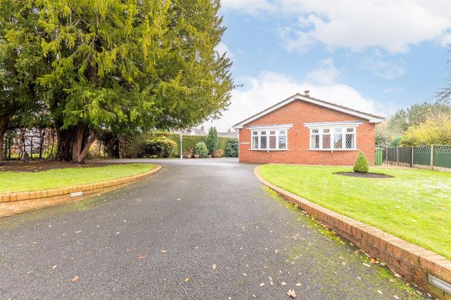 3 bedroom detached bungalow for sale