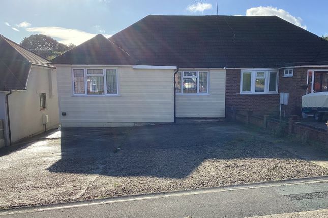 Hillside Road, Billericay CM11 5 bed semi