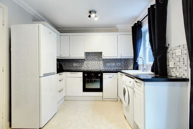 James Haney Drive, Ashford TN24 2 bed terraced house for sale