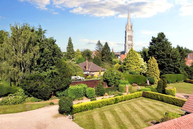 St. Mary's Lane, Louth LN11 0DU 3 bed detached bungalow for sale