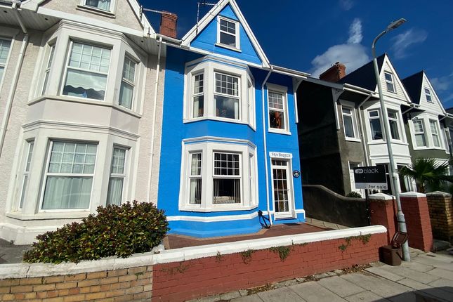 6 bedroom semi-detached house for sale