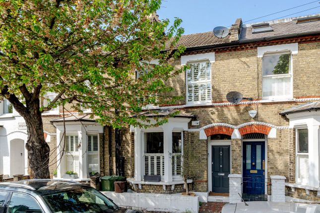 Afghan Road, Battersea, London, SW11 2 bed terraced house for sale