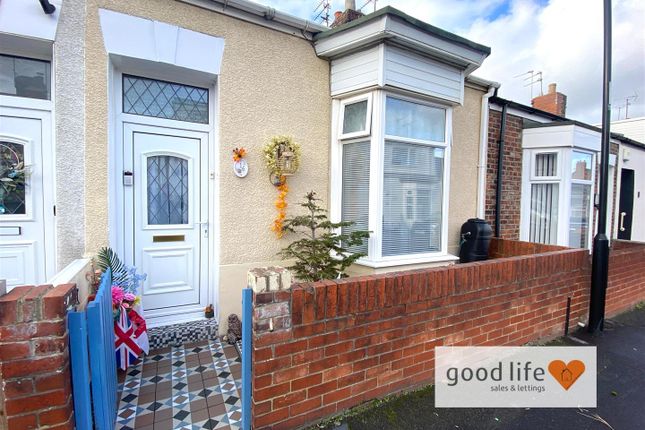 Stratfield Street, Sunderland SR4 2 bed terraced house for sale