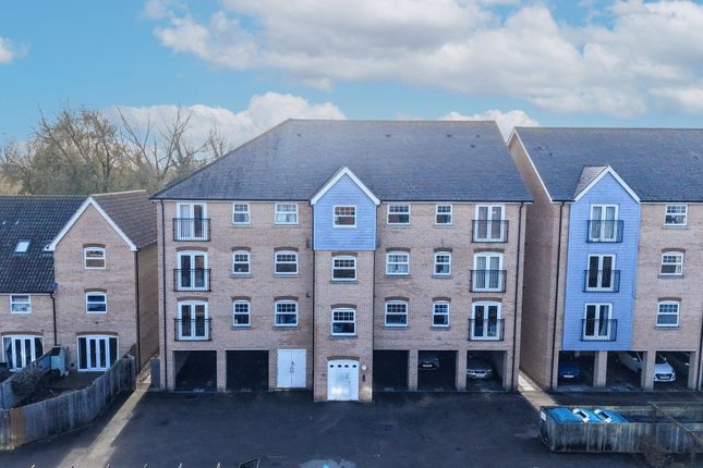 Dobede Way, Ely CB7 2 bed flat for sale