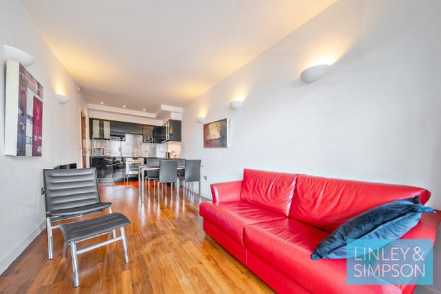 THE QUAYS, 3 CONCORDIA STREET, LEEDS... 1 bed flat for sale