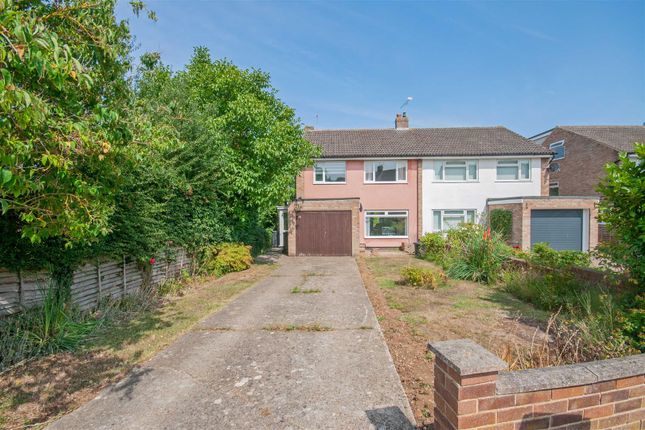 Brain Valley Avenue, Black Notley... 3 bed semi