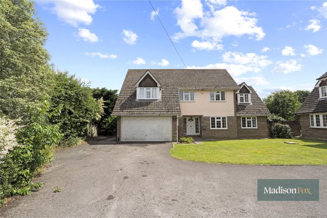 Ingleby Gardens, Essex IG7 4 bed detached house for sale