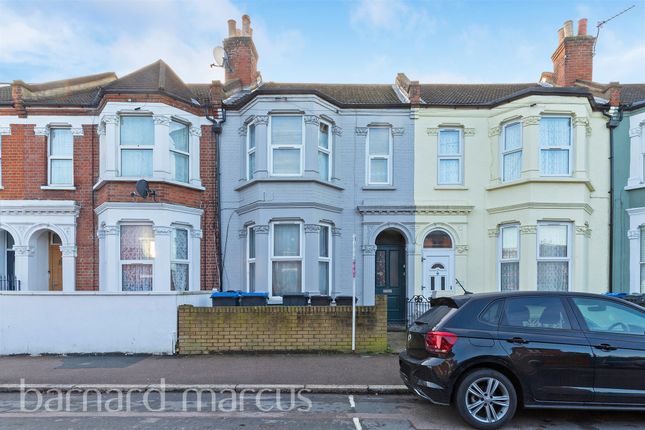 3 bed terraced house