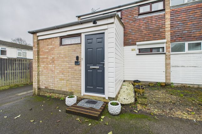 Gregory Close, Basingstoke, RG21 2 bed terraced house for sale