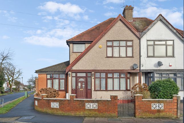 Hillcroft Avenue, Pinner HA5 4 bed semi