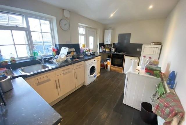 Clifton Place, Plymouth PL4 4 bed apartment for sale