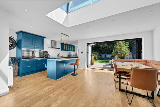 Birch Tree Avenue, West Wickham 3 bed semi