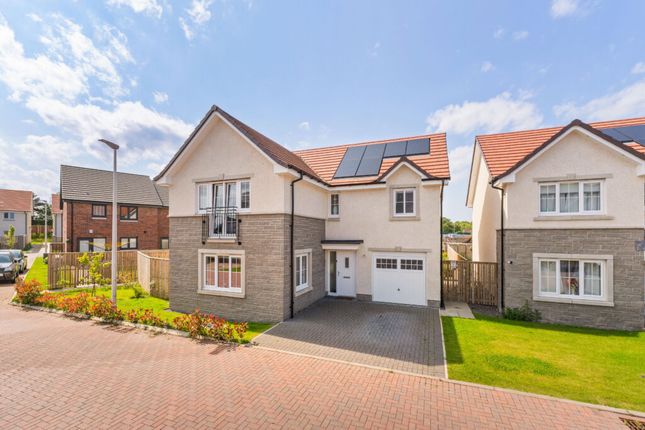 Mushet Road, Livingston EH54 4 bed detached villa for sale