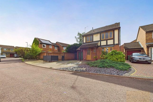 Armada Close, Gloucester 4 bed detached house for sale