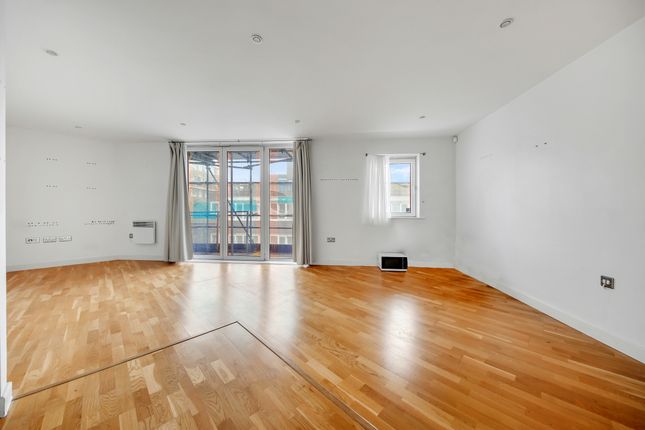 Basire Street N1 1 bed flat for sale