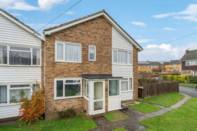 Abbots Way, Princes Risborough HP27 2 bed flat for sale