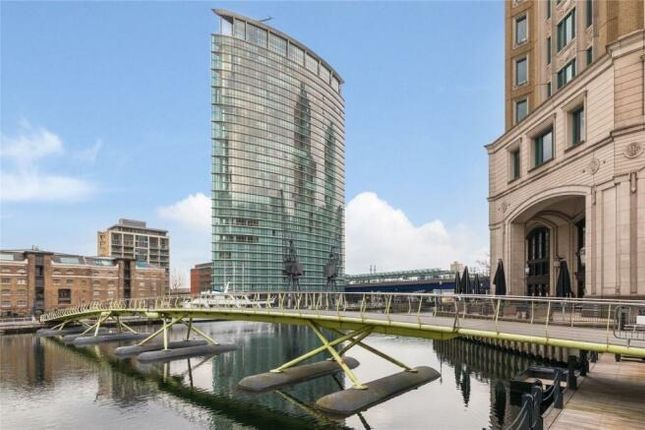 Hertsmere Road, London, E14 2 bed apartment for sale