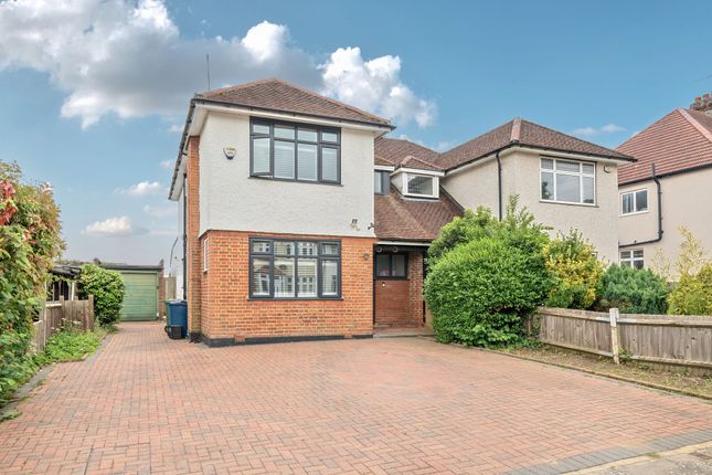 Whitchurch Gardens, Edgware, HA8 3 bed semi