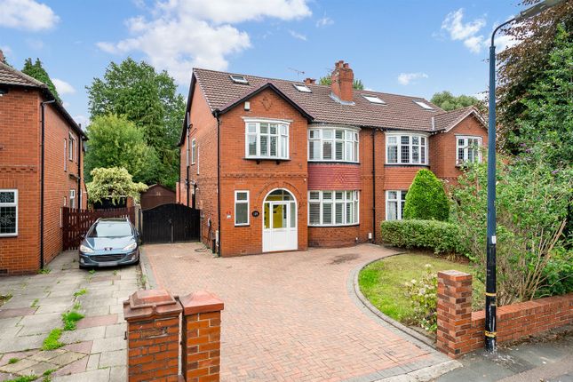 5 bedroom semi-detached house for sale