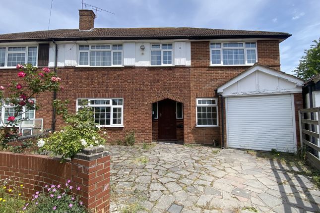 6 bedroom semi-detached house for sale