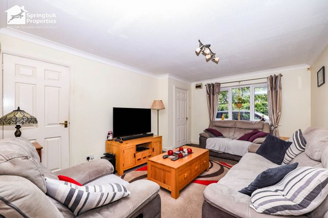 3 bed semi-detached house