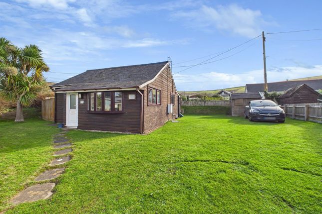 Leadengate Close, Braunton EX33 3 bed chalet for sale