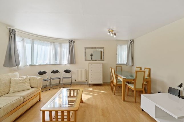 2 bed flat