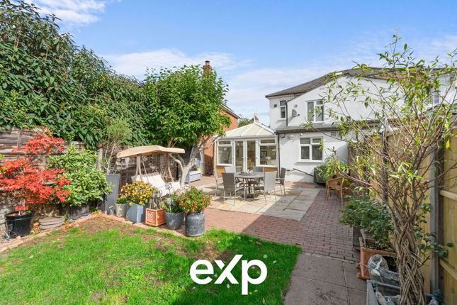 4 bedroom semi-detached house for sale