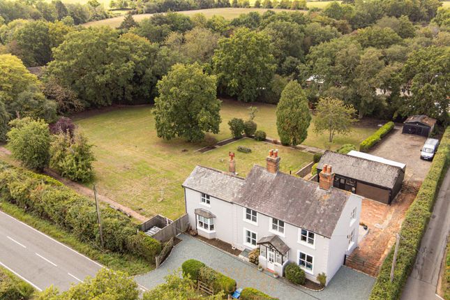 Tandridge Lane, Oxted RH8 5 bed detached house for sale