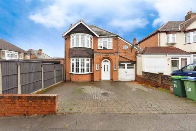 4 bed detached house