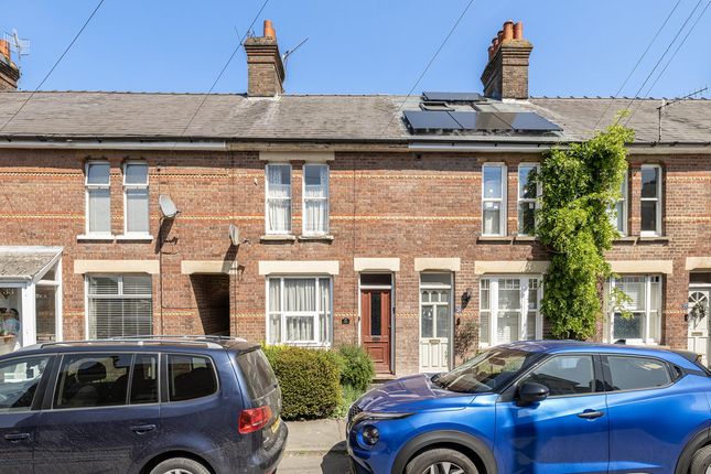 Higham Road, Chesham, HP5 2 bed terraced house for sale